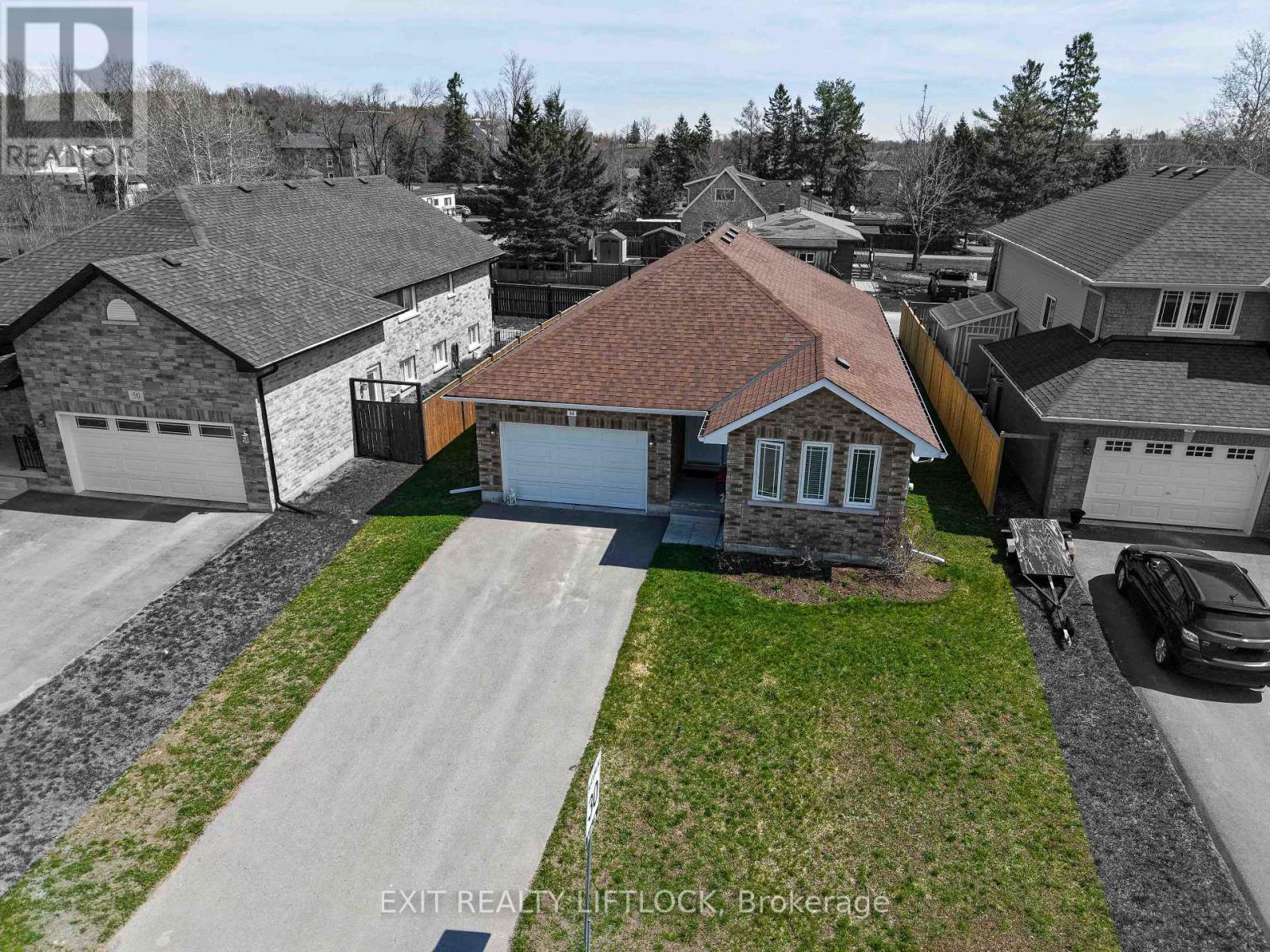 44 HELEN STREET - 29