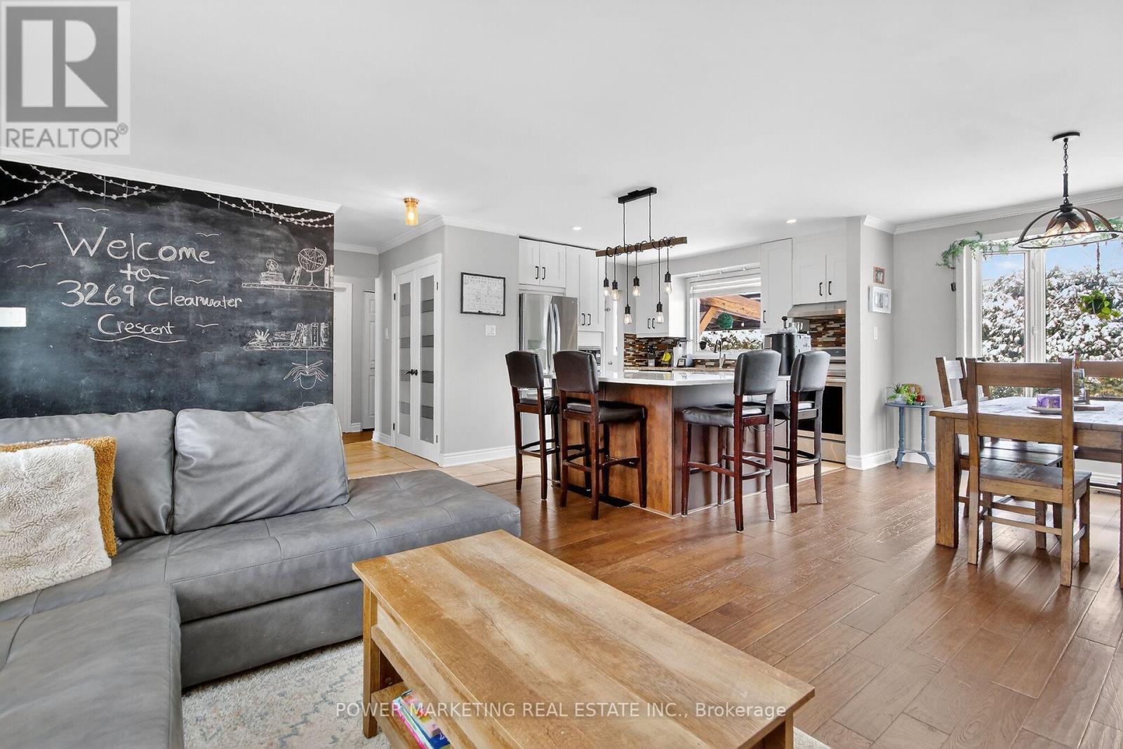 3269 CLEARWATER CRESCENT - 17