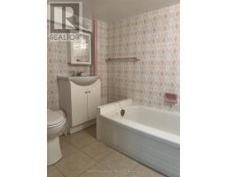 517 Milverton Boulevard, Toronto, ON M4C1X6 Photo 14