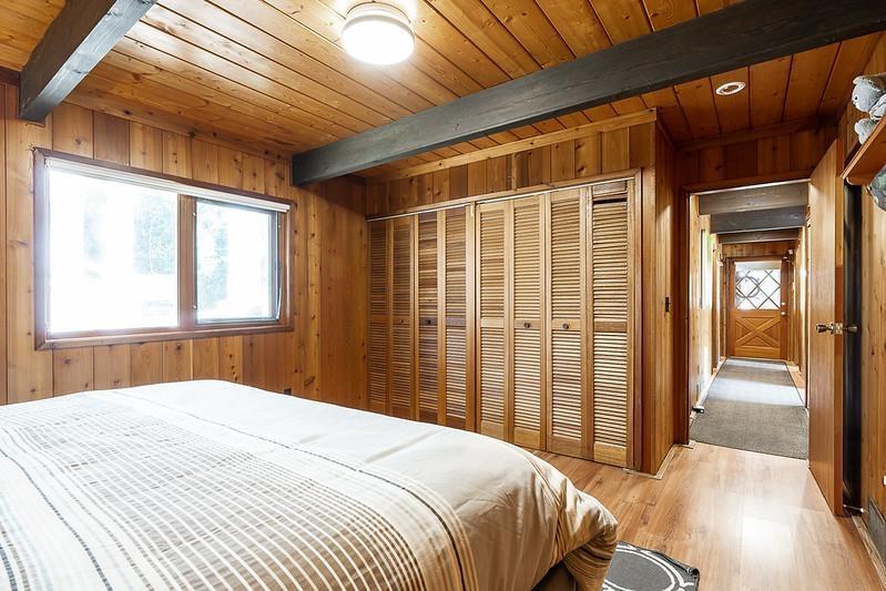 1680 COLUMBIA VALLEY ROAD, Columbia Valley, Lindell Beach