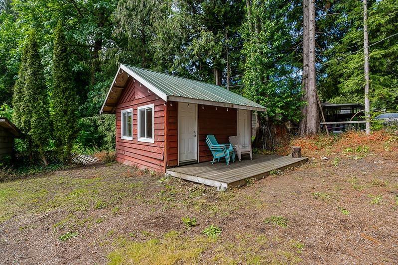 1680 COLUMBIA VALLEY ROAD, Columbia Valley, Lindell Beach