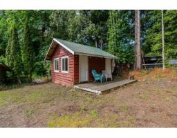 1680 Columbia Valley Road, Columbia Valley, Lindell Beach, BC V2R4X2 Photo 9