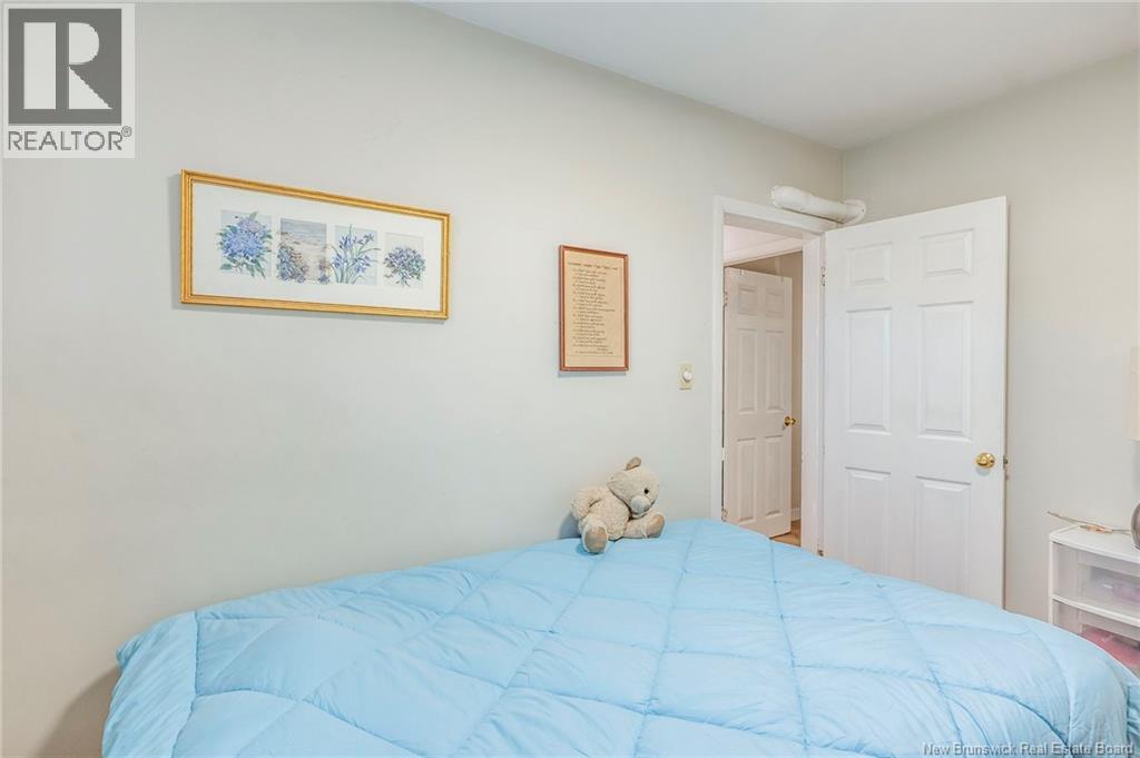 21 Mount Royal Boulevard - 23