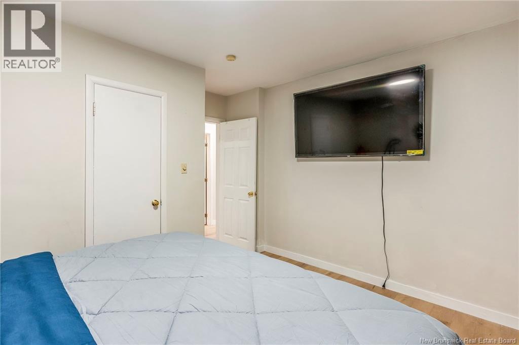 21 Mount Royal Boulevard - 20