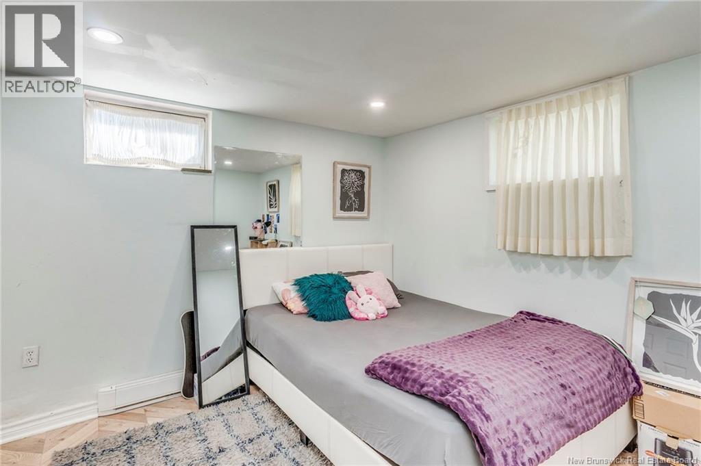 21 Mount Royal Boulevard - 35