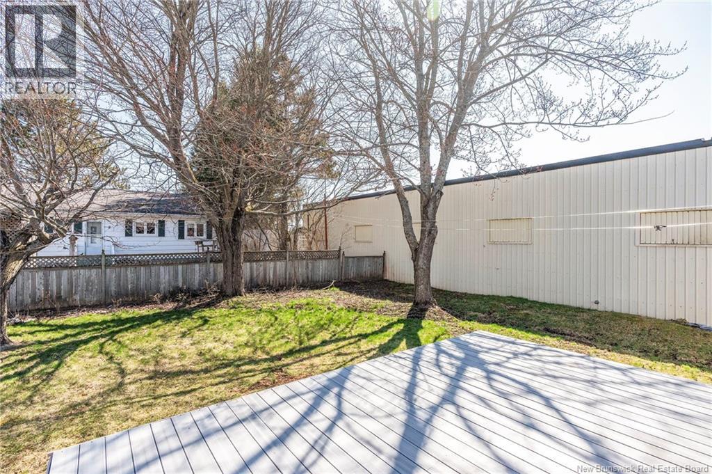 21 Mount Royal Boulevard - 42