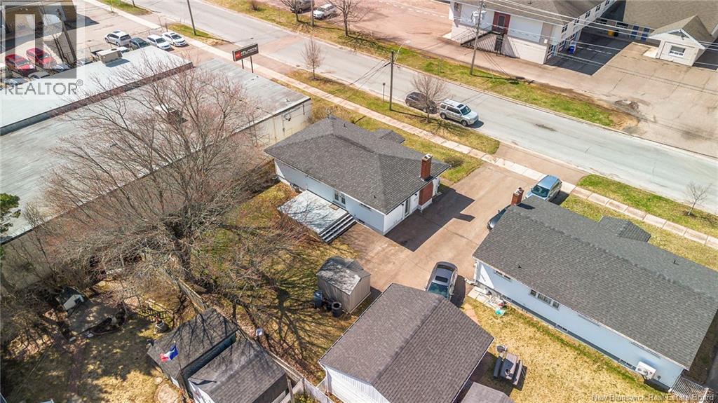 21 Mount Royal Boulevard - 48
