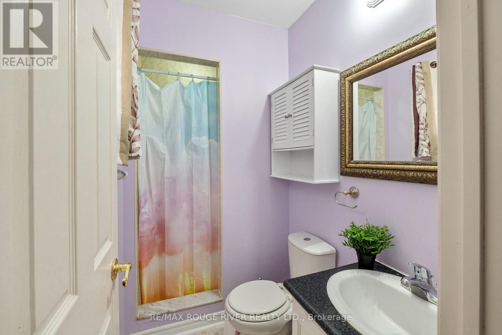 766 MUNSON CRESCENT - 25