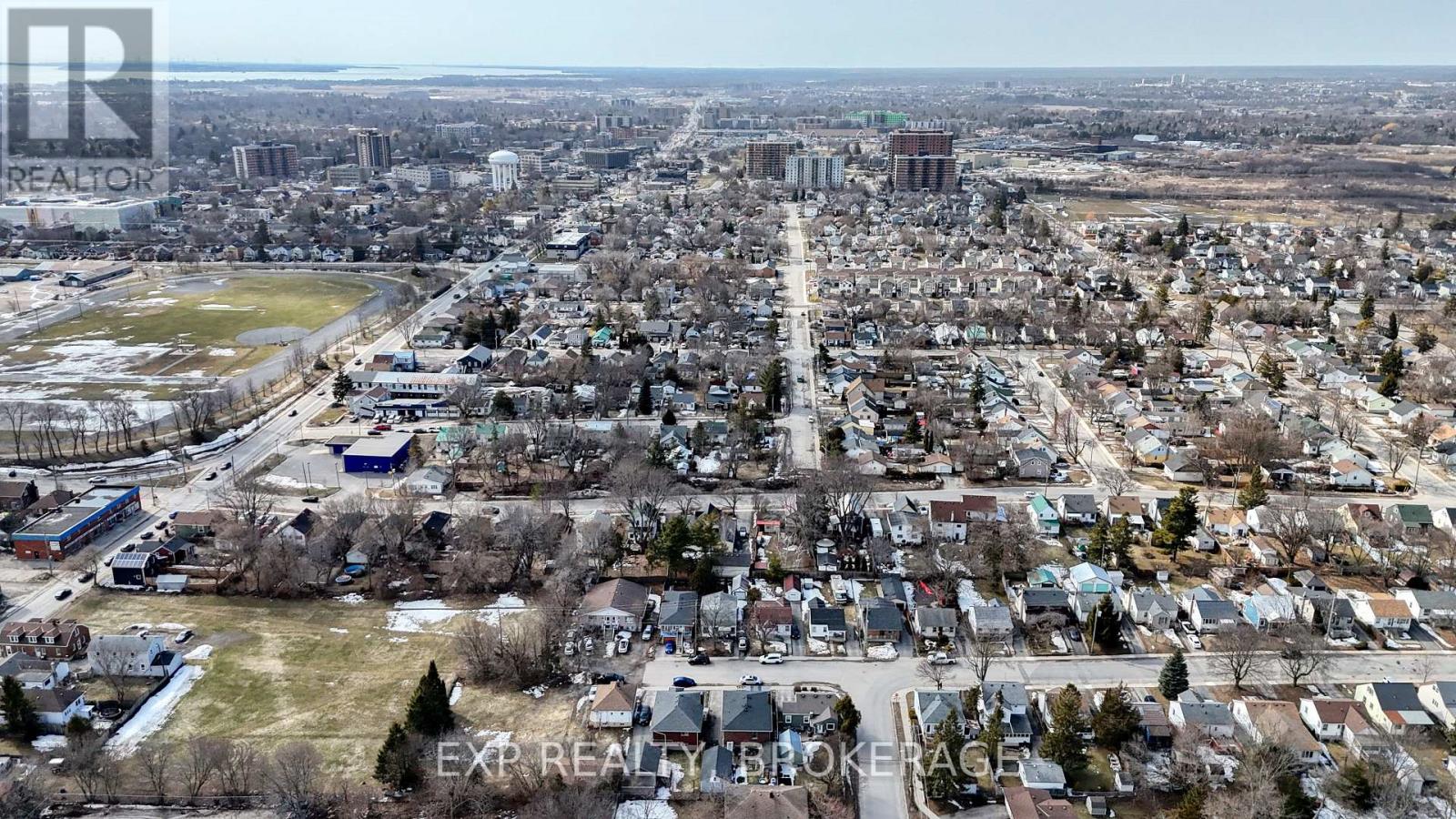 43 CARLETON STREET - 28