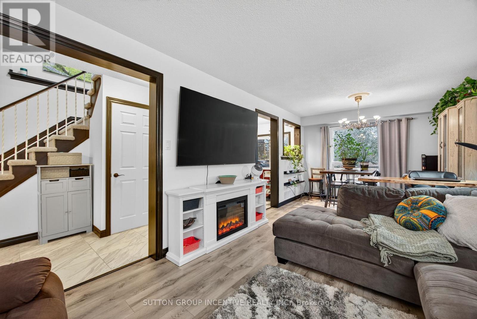 113 GARDEN DRIVE - 9