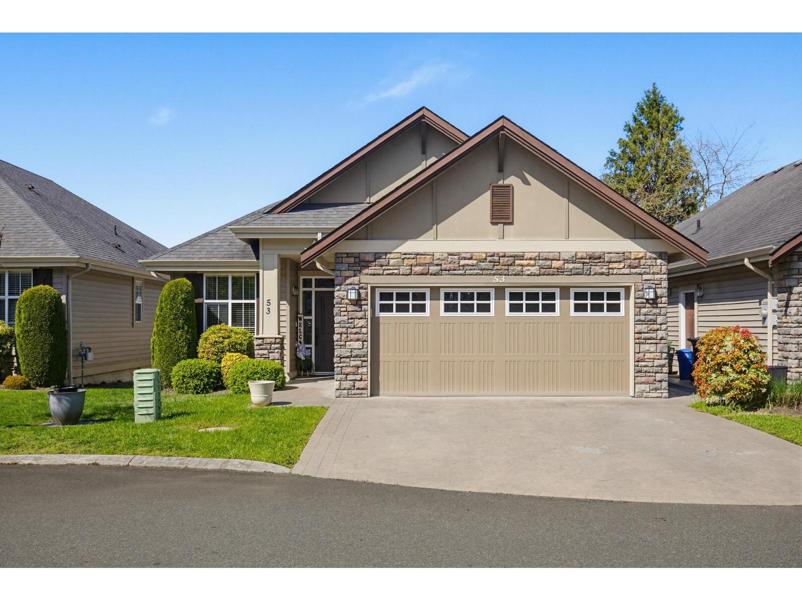 53 6577 SOUTHDOWNE PLACE, Sardis South