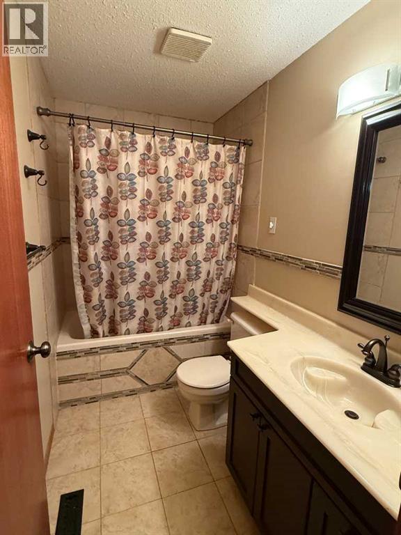 5520 41 Street — photo 28