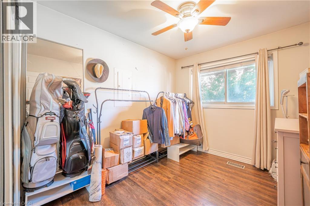 211 DIXON Street - 22