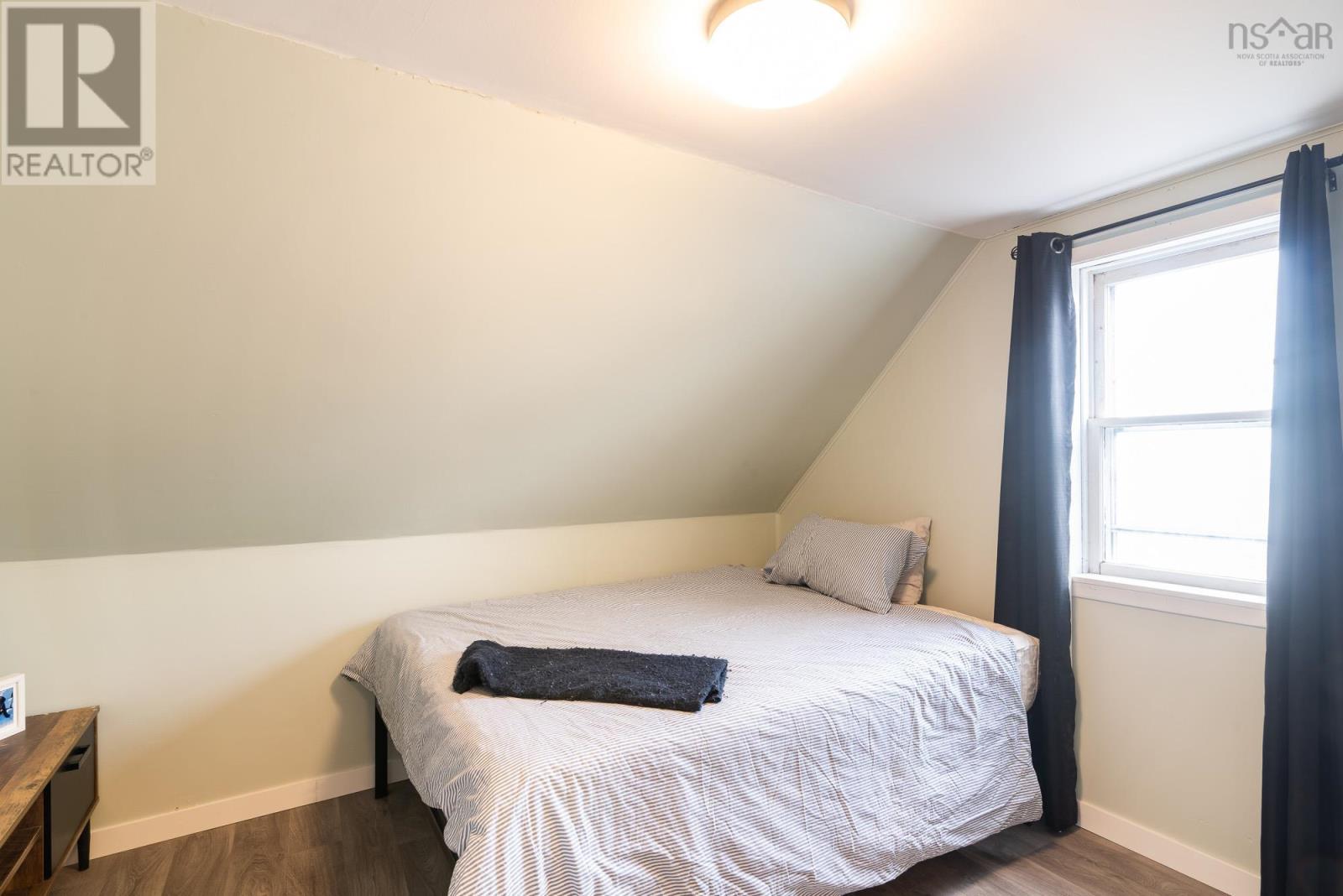 Property 27 of 34 of 161 Main Street