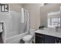 305 Clarence Avenue S, Saskatoon, SK S7N1H5 Photo 21