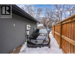 305 Clarence Avenue S, Saskatoon, SK S7N1H5 Photo 39