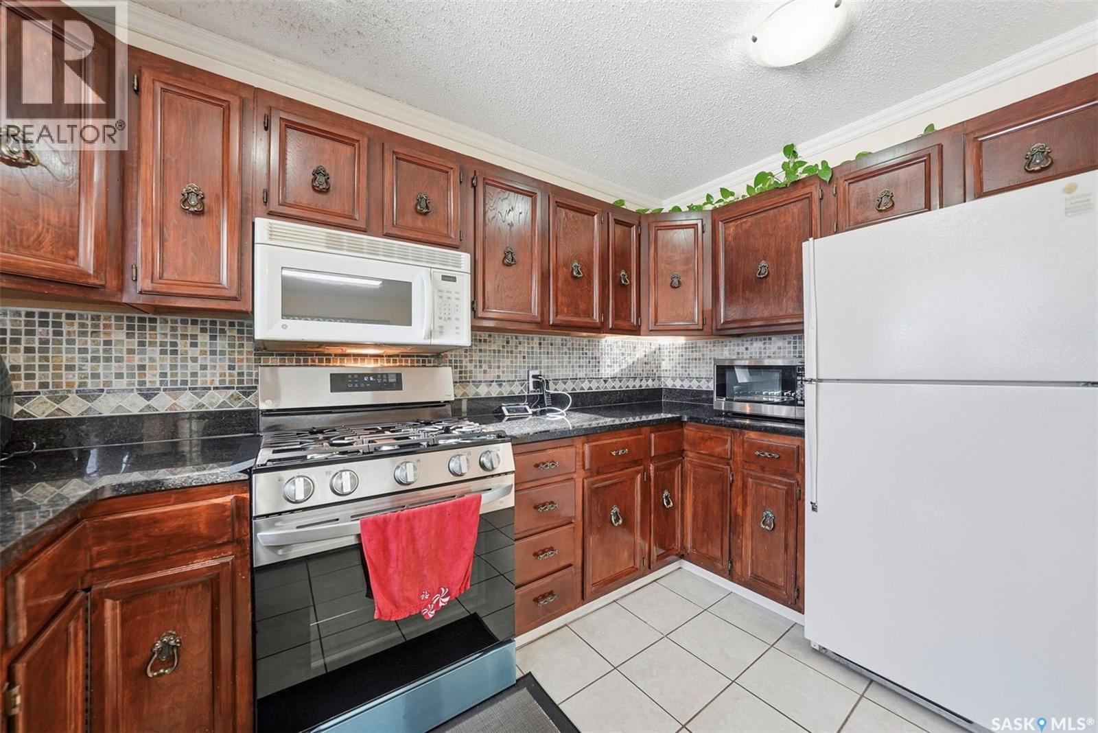 111 Gustin CRESCENT - 15