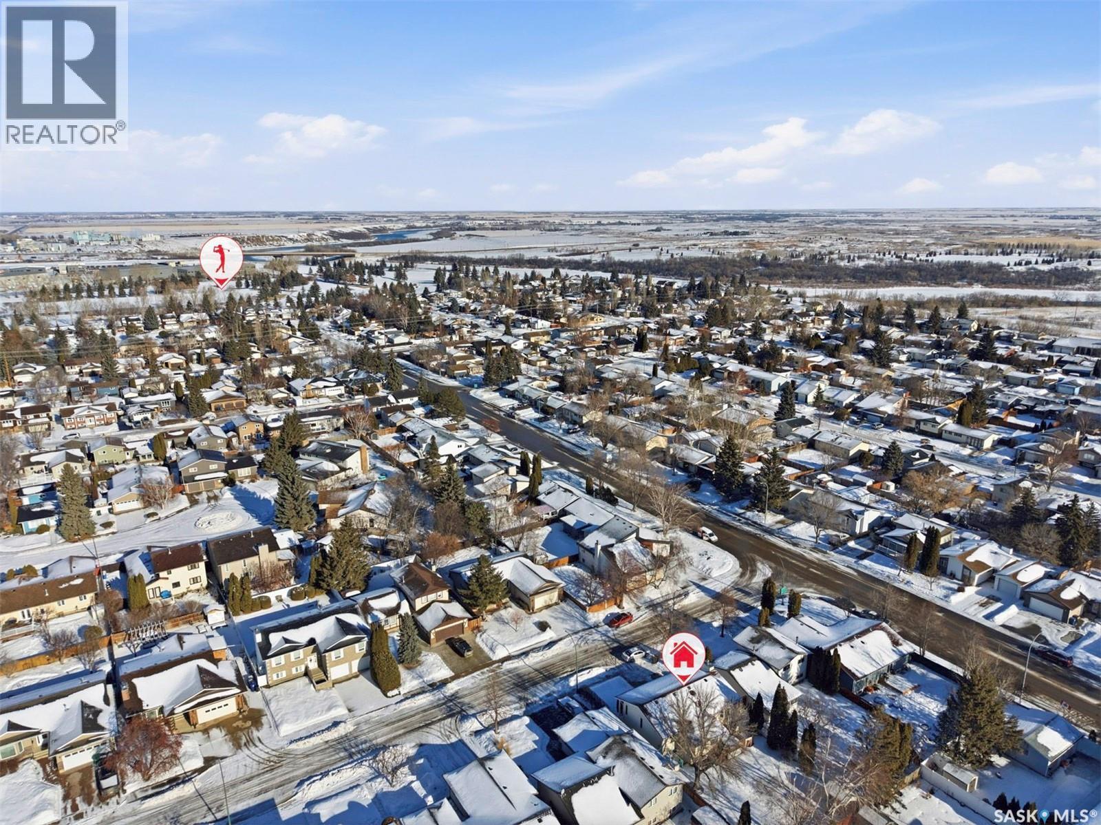 111 Gustin CRESCENT - 52