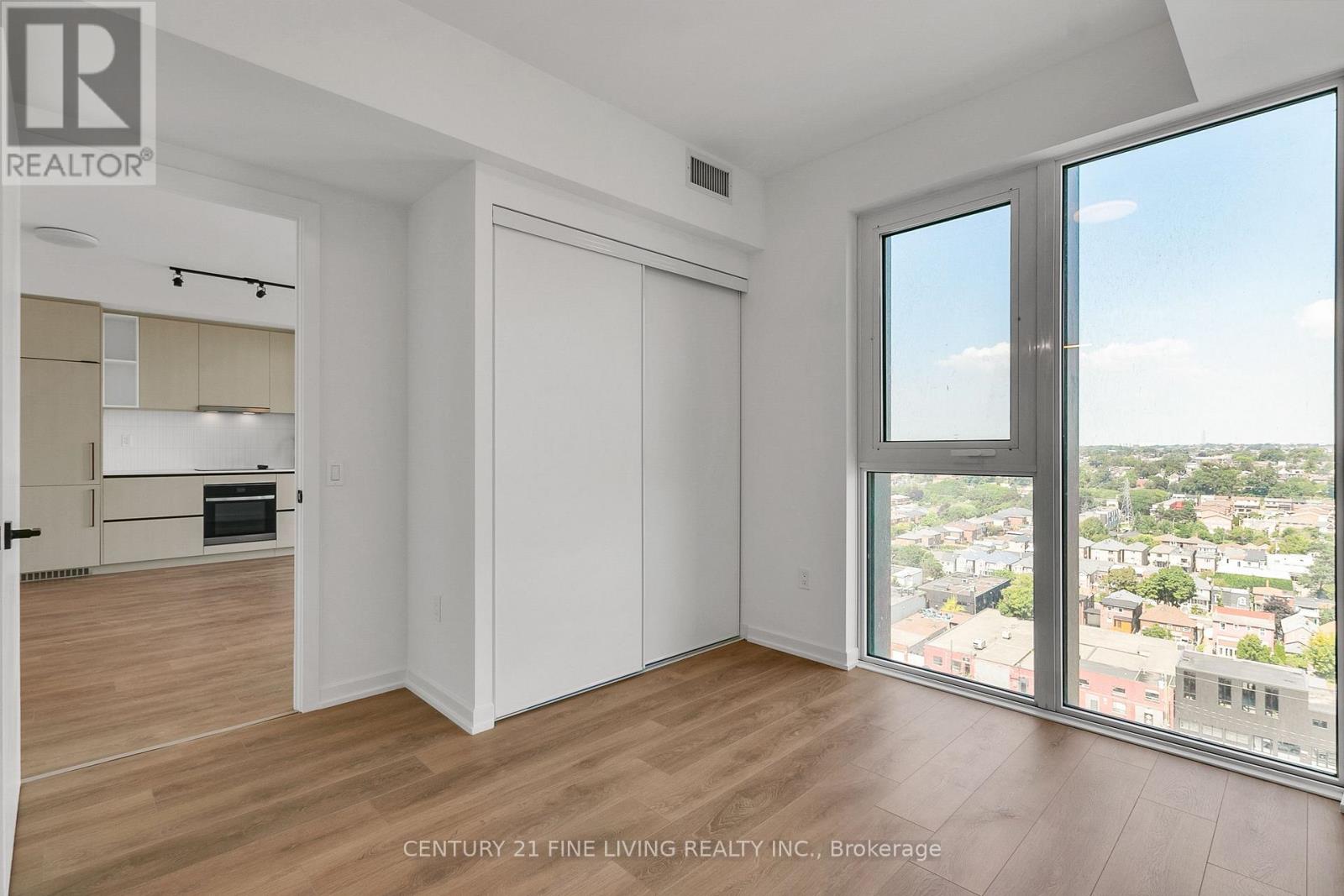 #1507 1285 DUPONT STREET - 13