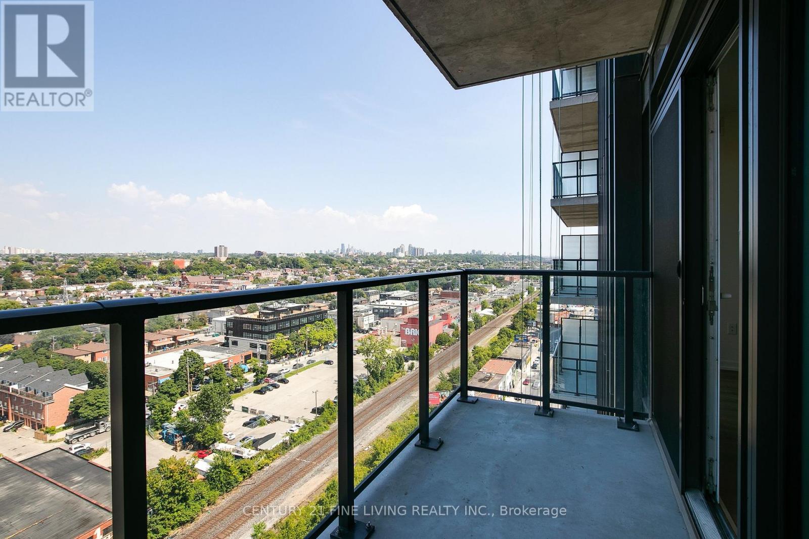 #1507 1285 DUPONT STREET - 19
