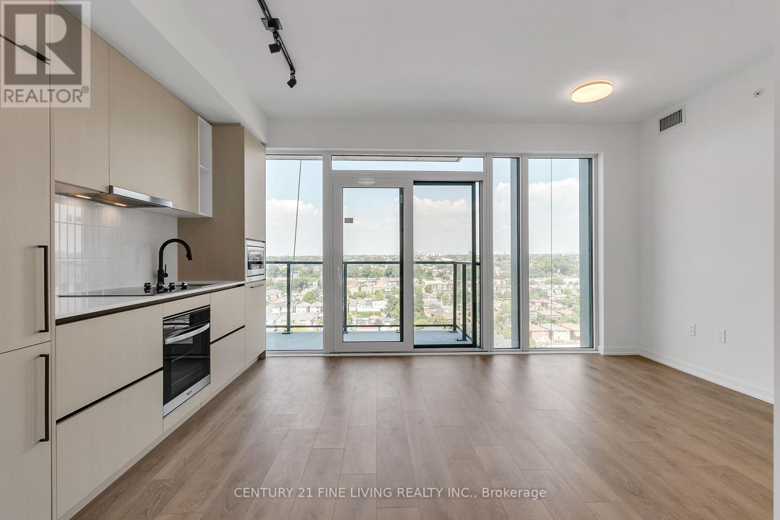#1507 1285 DUPONT STREET - 4