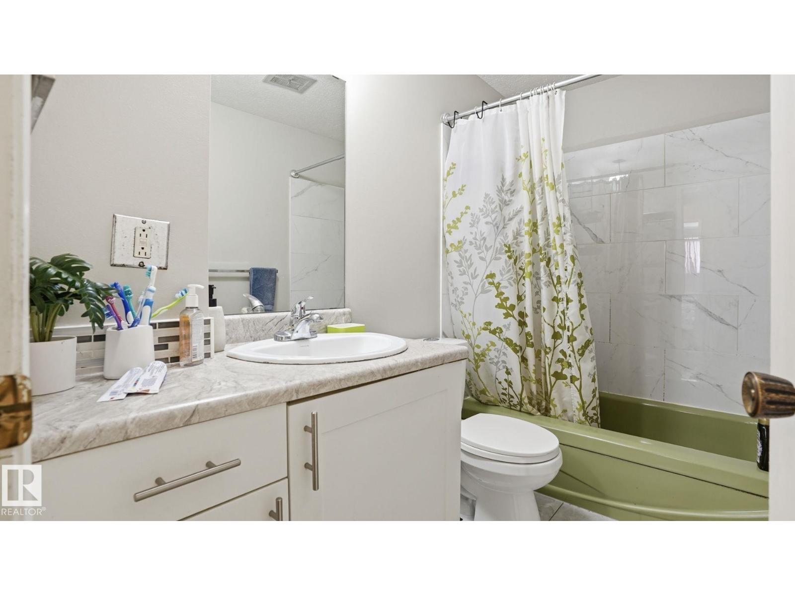 164 MAYFAIR MEWS ME NW, Edmonton