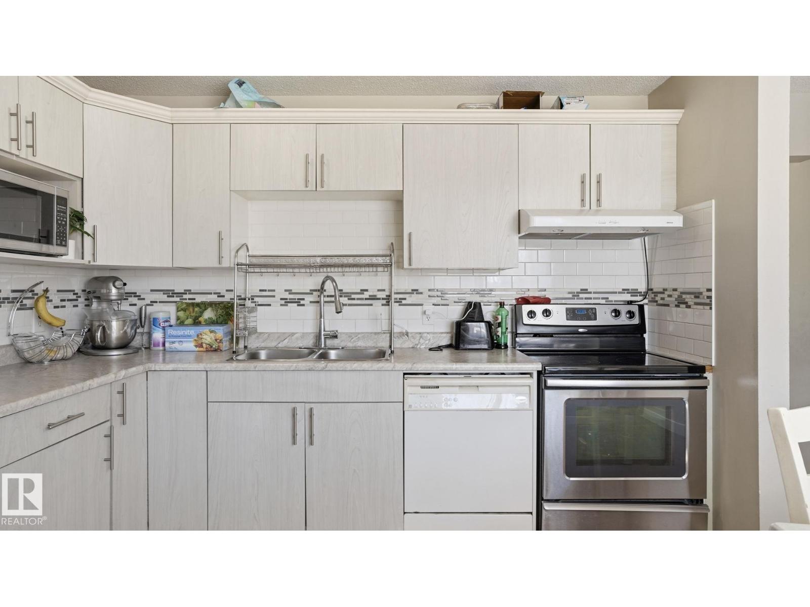 164 MAYFAIR MEWS ME NW, Edmonton