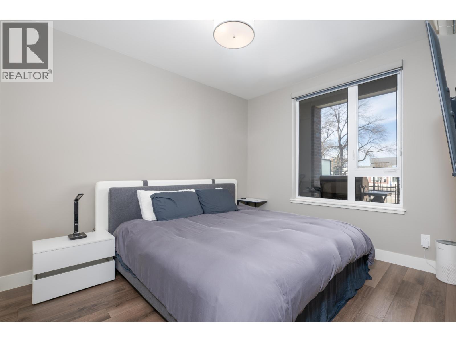 104 1087 6TH AVENUE, Prince George
