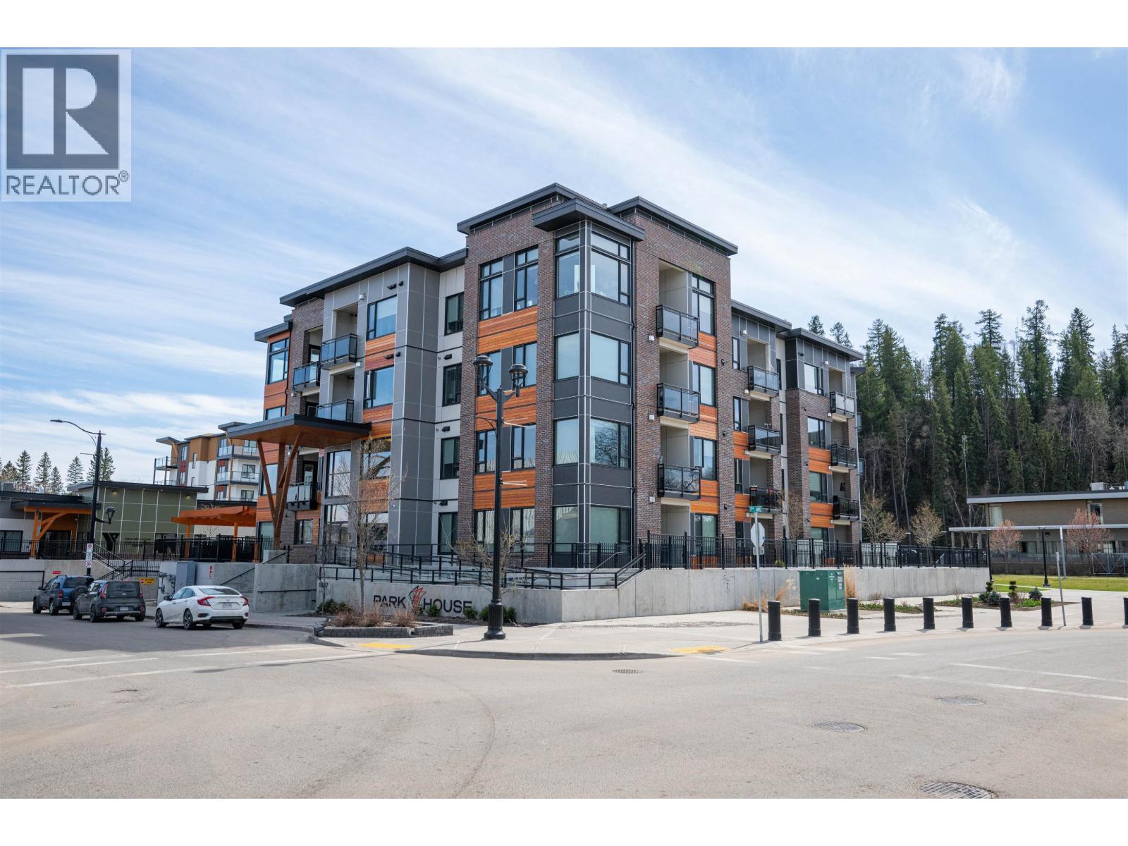 104 1087 6TH AVENUE, Prince George