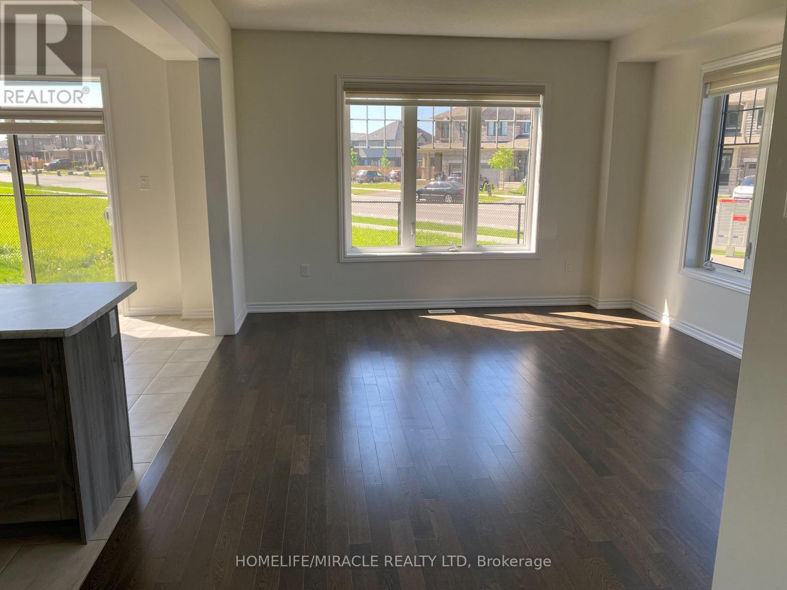 2 CAHILL DRIVE - 16