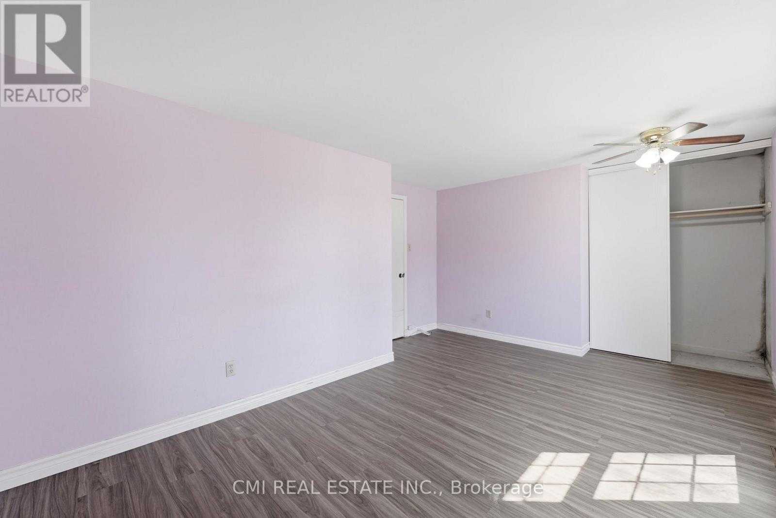 117 MONMORE ROAD — photo 20