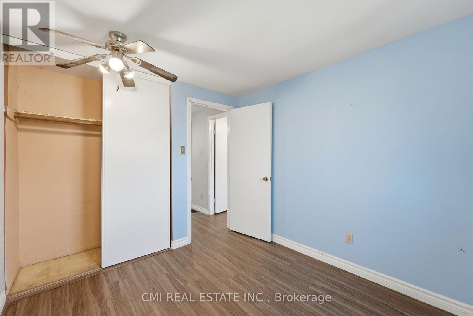 117 MONMORE ROAD — photo 26