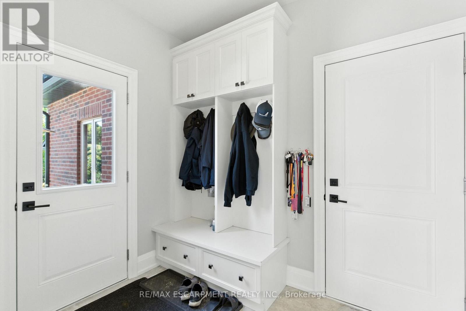 41 SHAKESPEARE ROAD - 30
