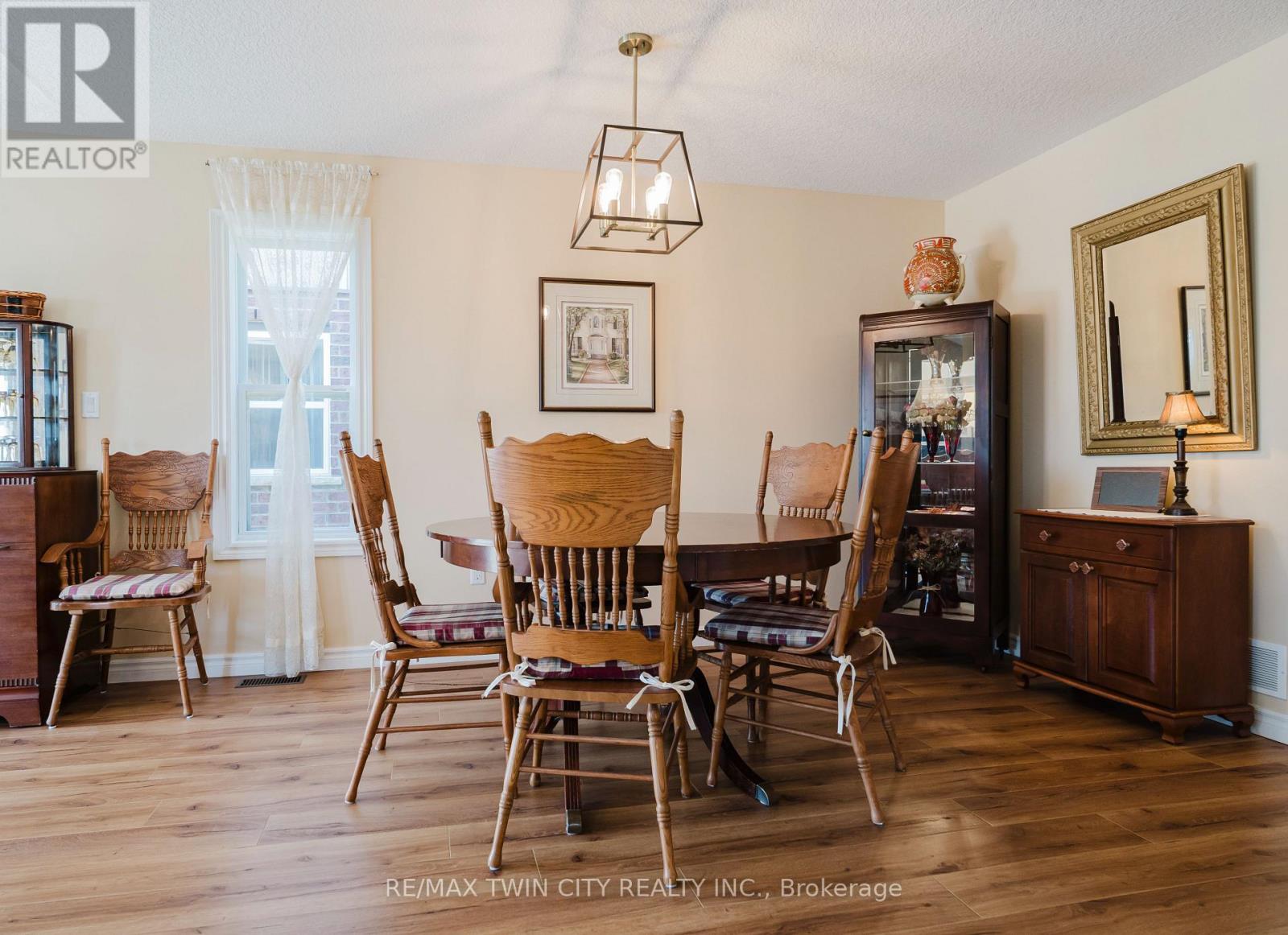 90 CAPTAIN MCCALLUM DRIVE — photo 13