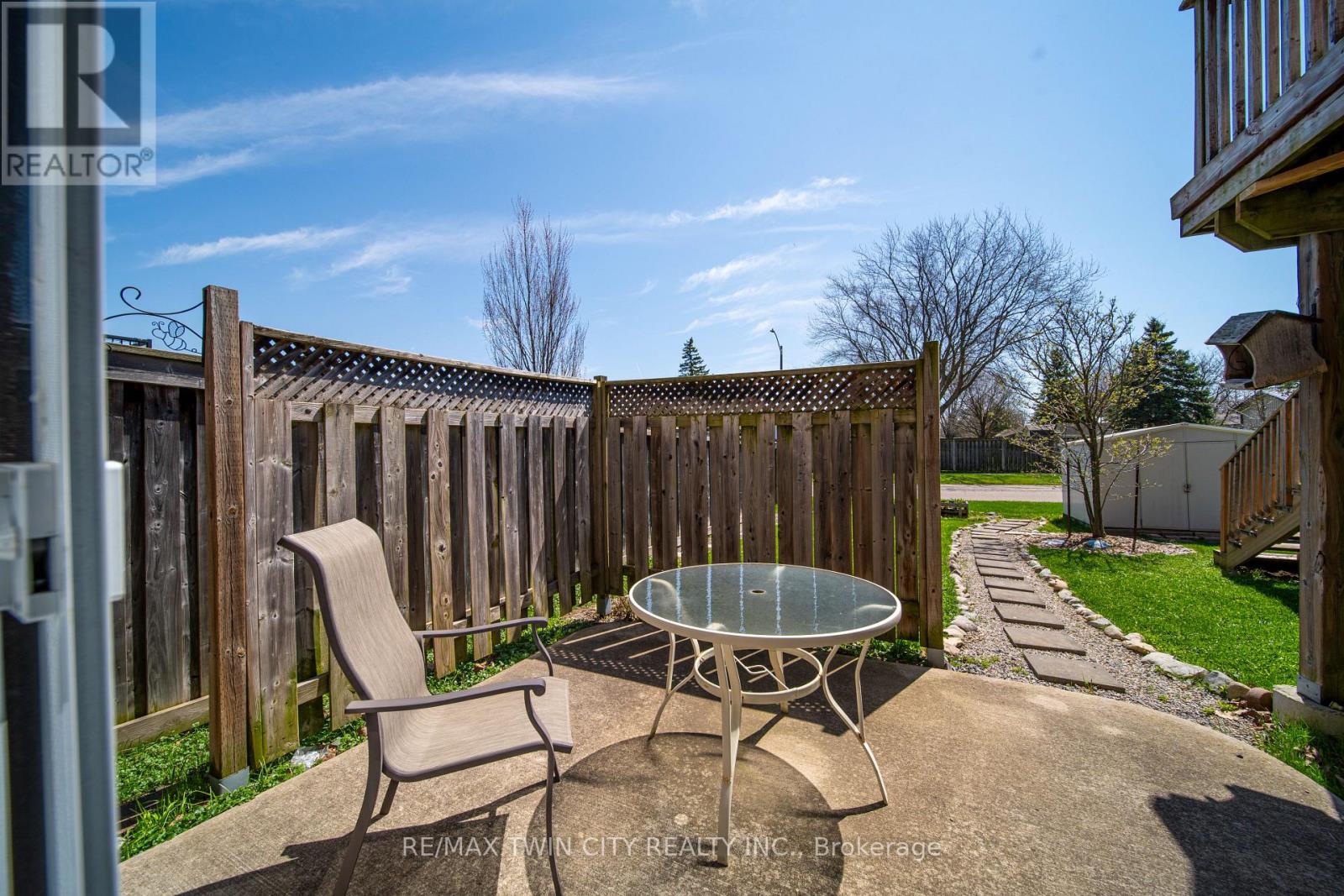 90 CAPTAIN MCCALLUM DRIVE — photo 39
