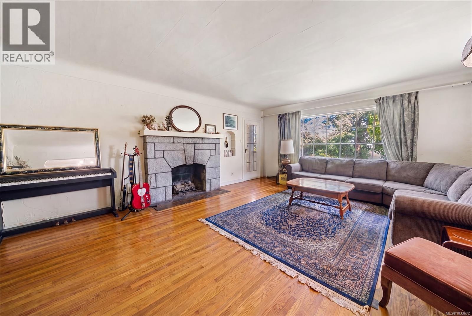 2895 Murray Dr - 8