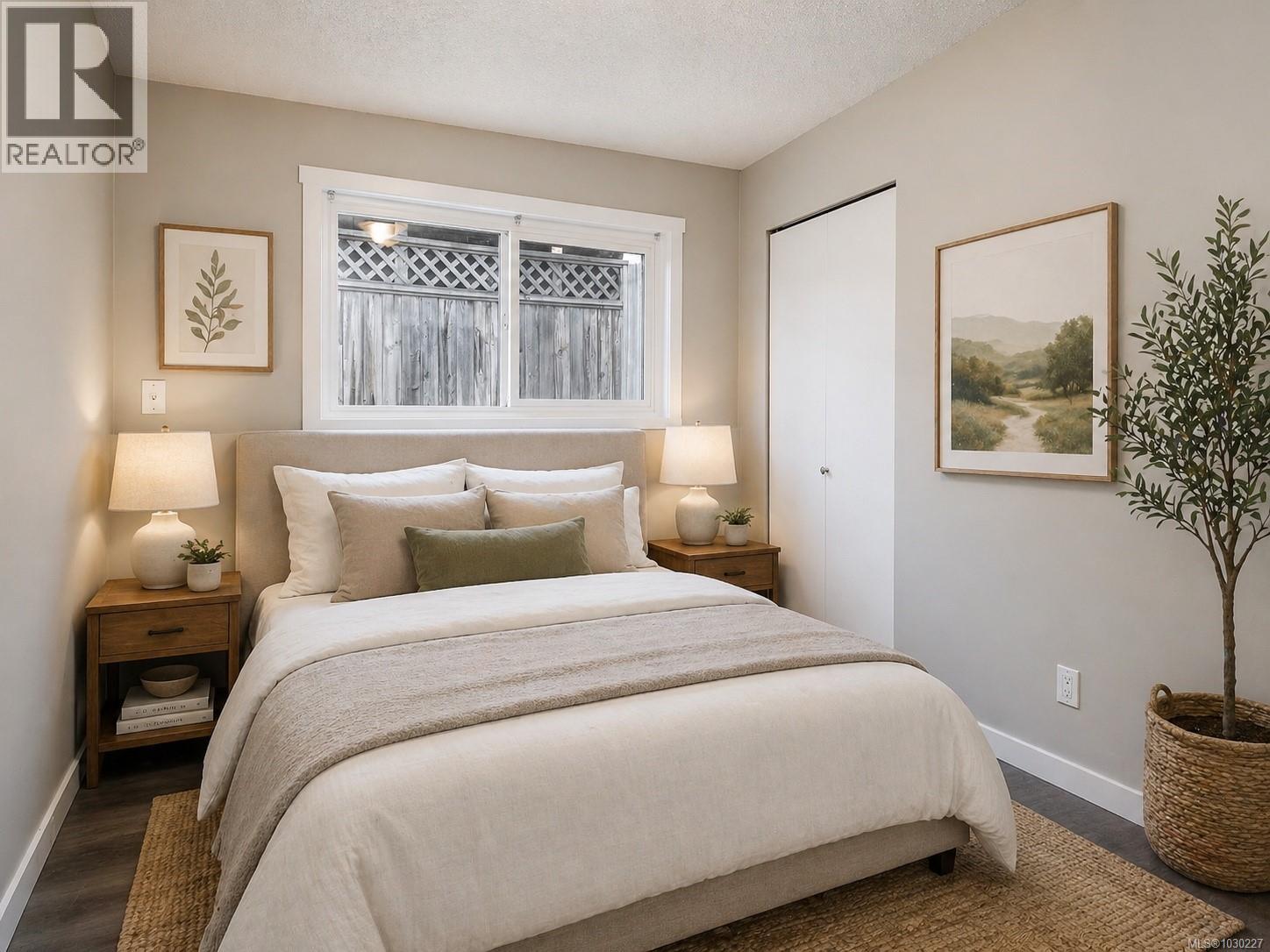 1040 Chesterfield Rd - 22
