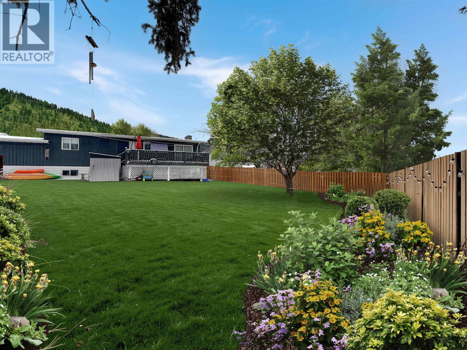 1085 N NINTH AVENUE - Image 3