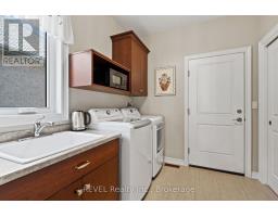 32 Magnolia Lane, Welland, ON L3B6H9 Photo 11