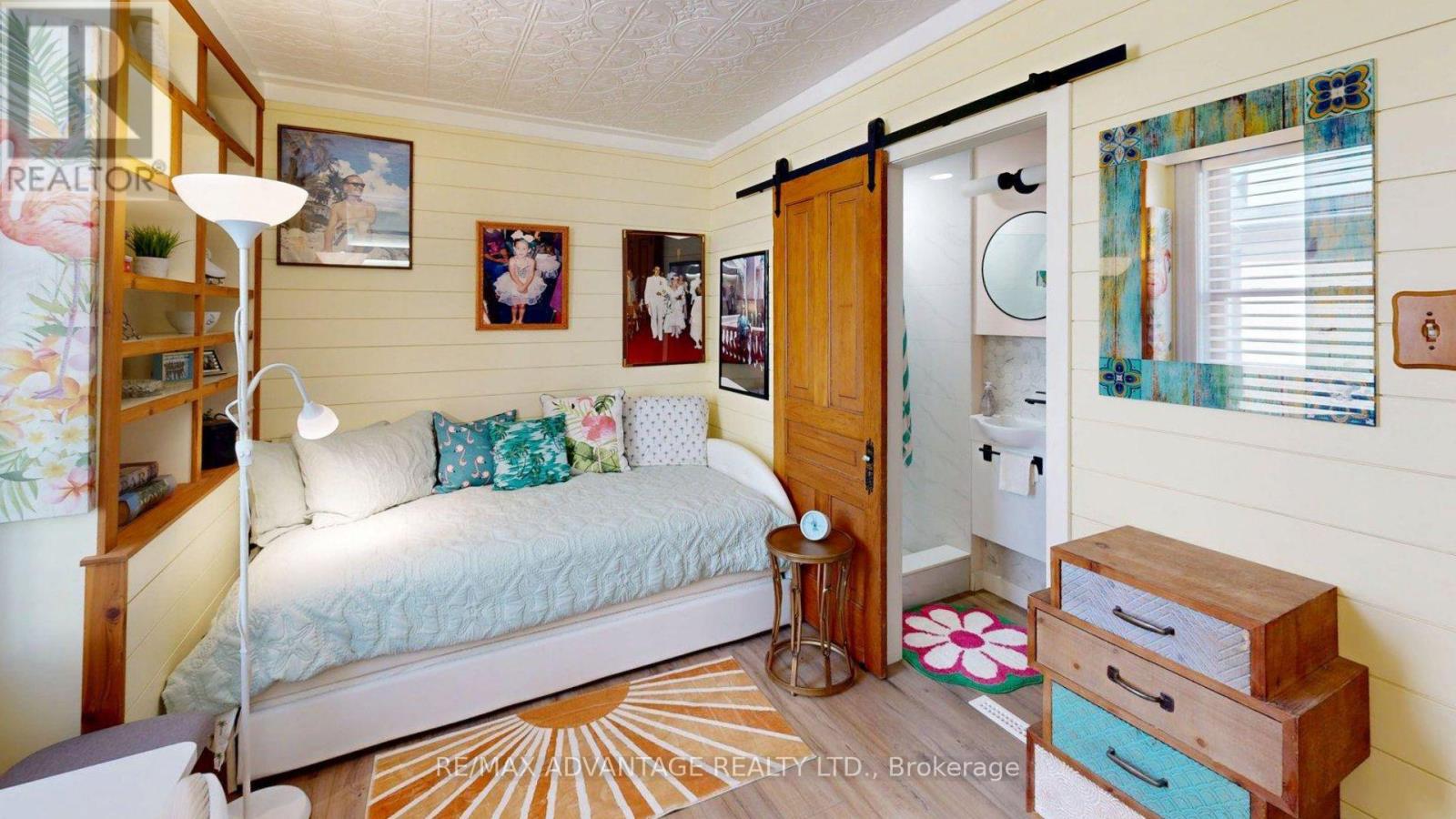 57 QUEEN STREET Property Photo