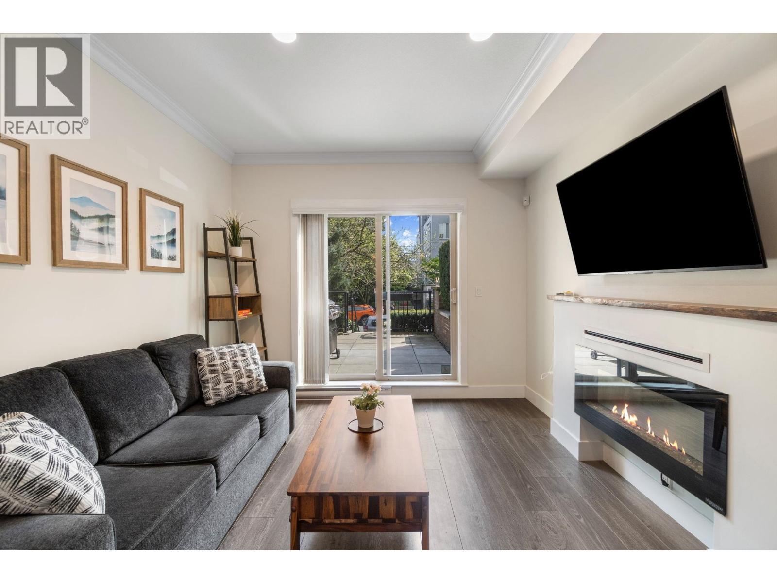 104 2349 WELCHER AVENUE, Port Coquitlam