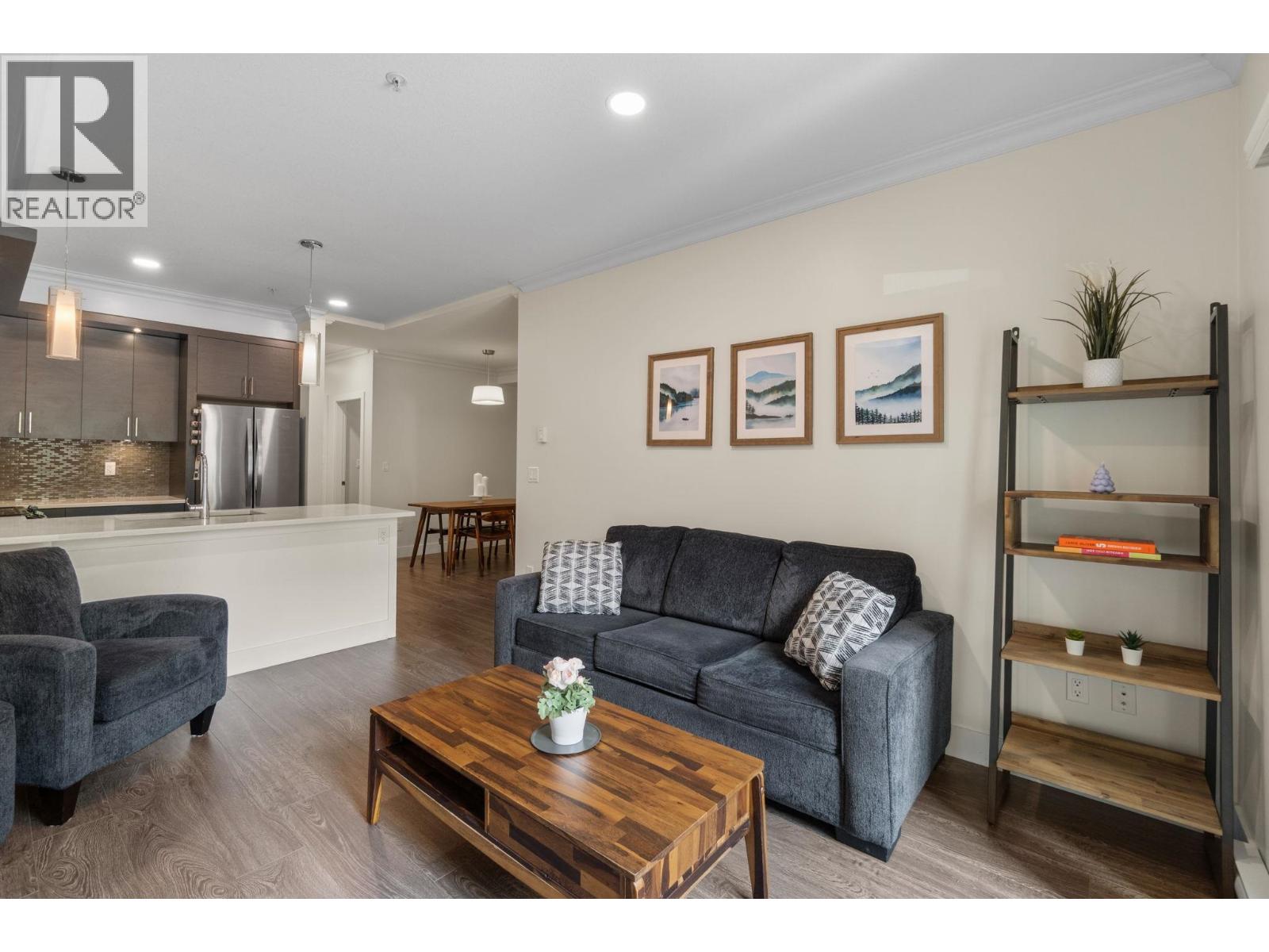 104 2349 WELCHER AVENUE, Port Coquitlam
