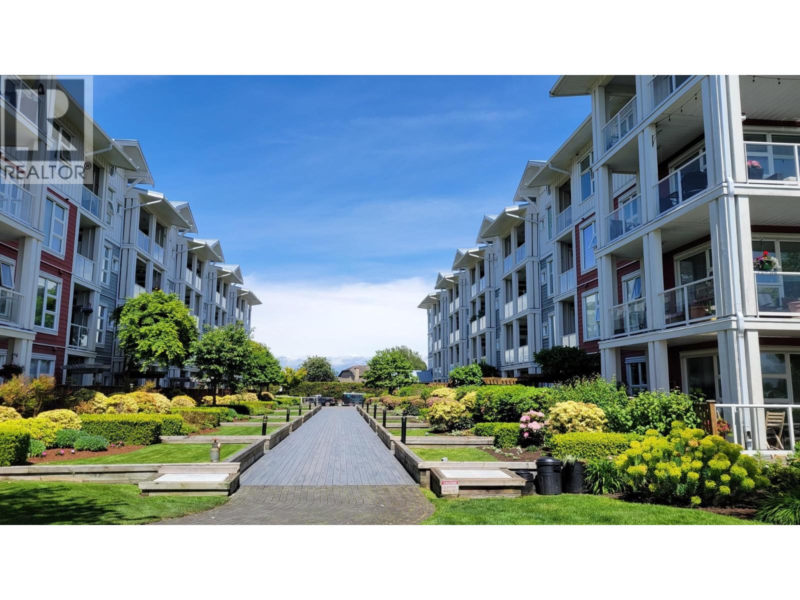 #309-4500 WESTWATER Drive, Richmond