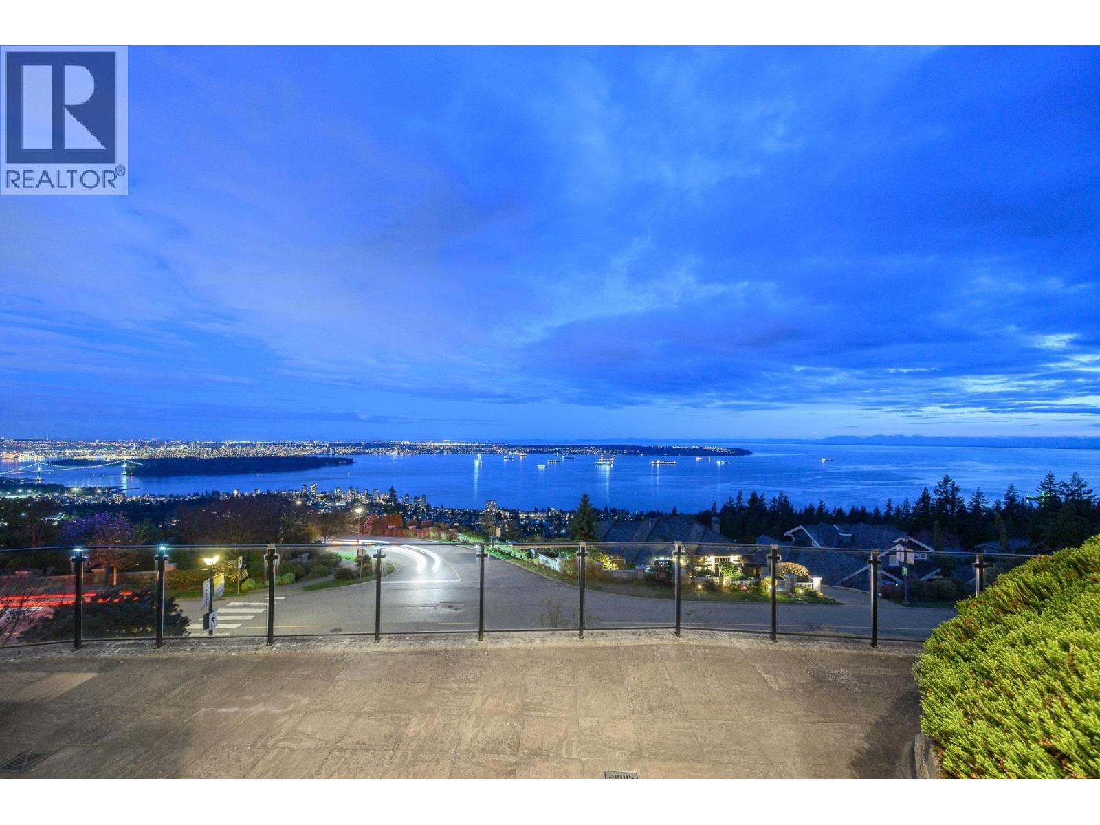 2420 HALSTON COURT, West Vancouver
