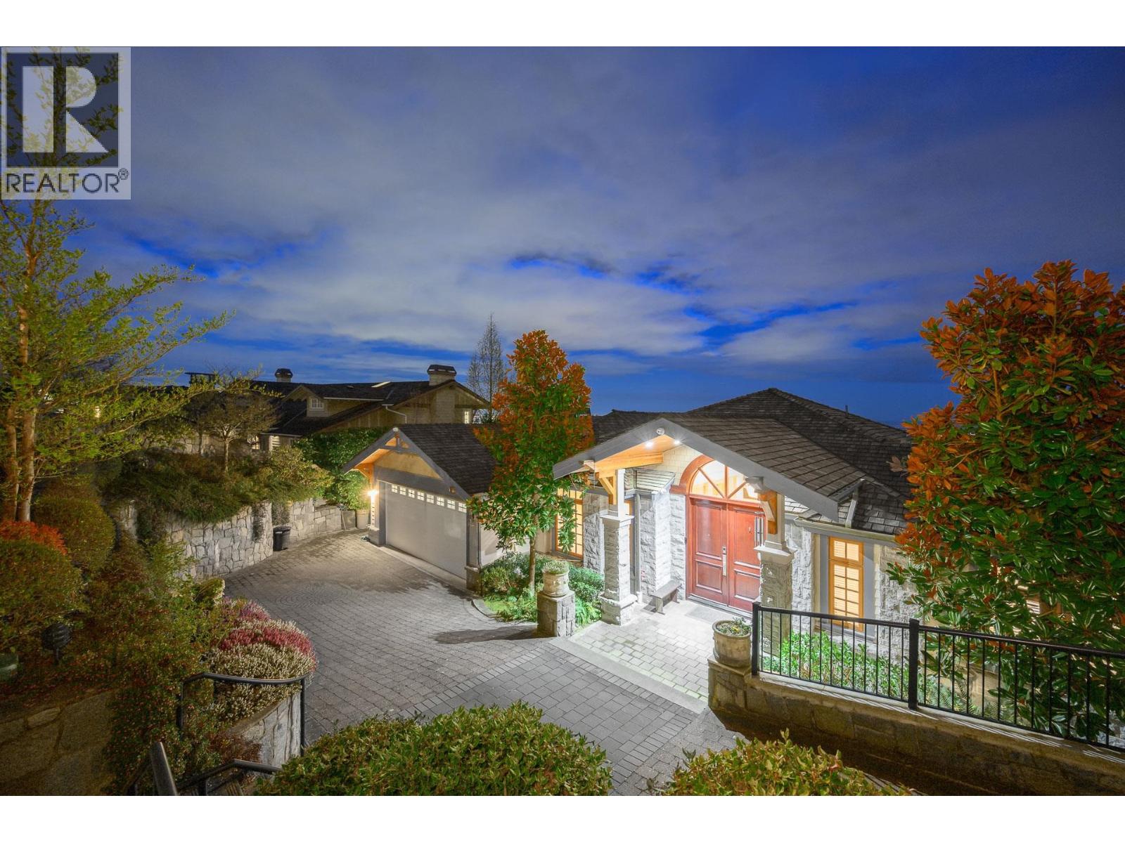 2420 HALSTON COURT, West Vancouver