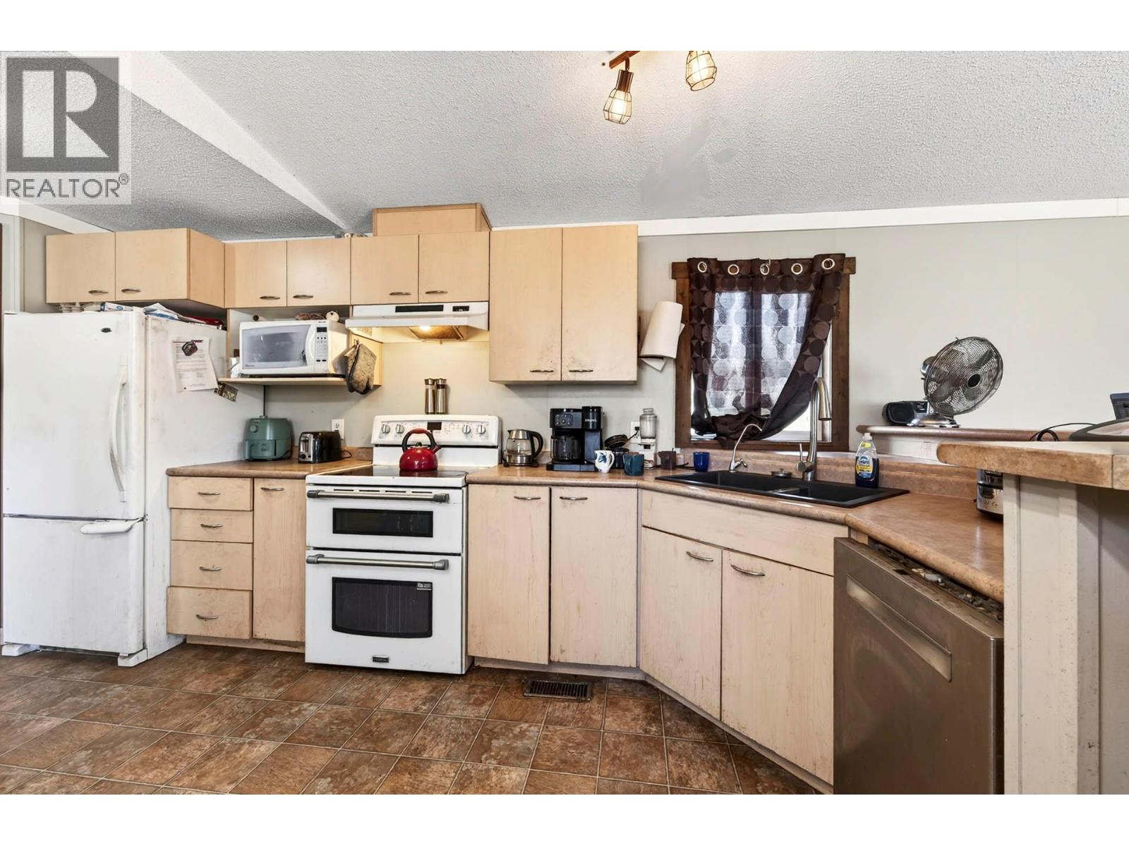 5880 GARDI Road - 13