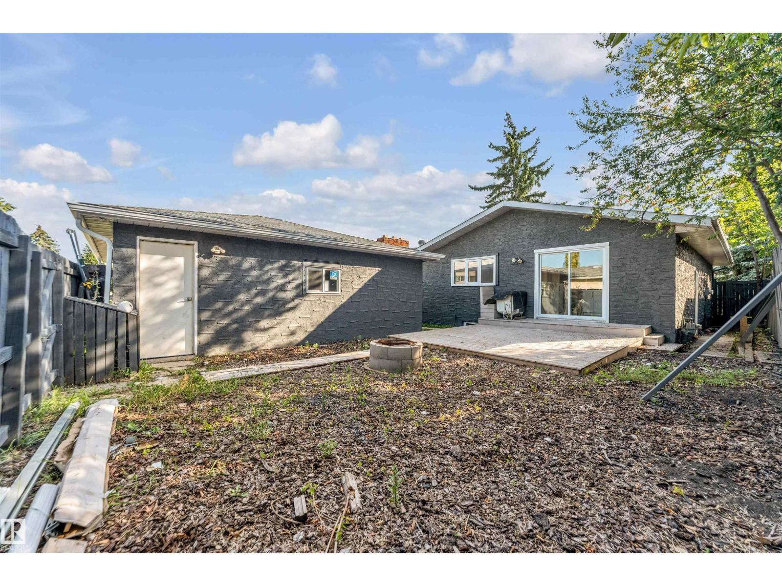 3508 84 ST NW - 46