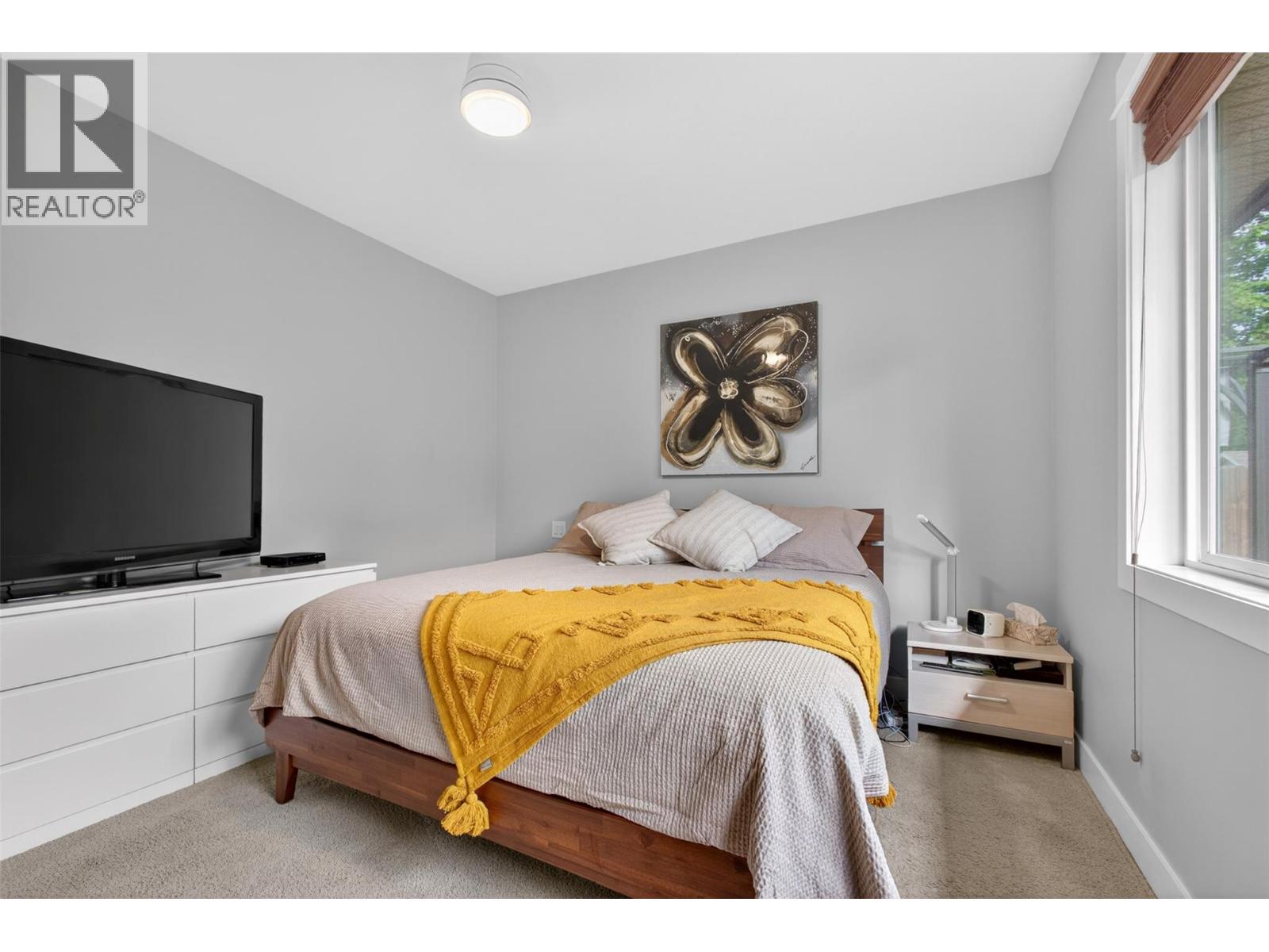  539 South Crest Drive, Kelowna