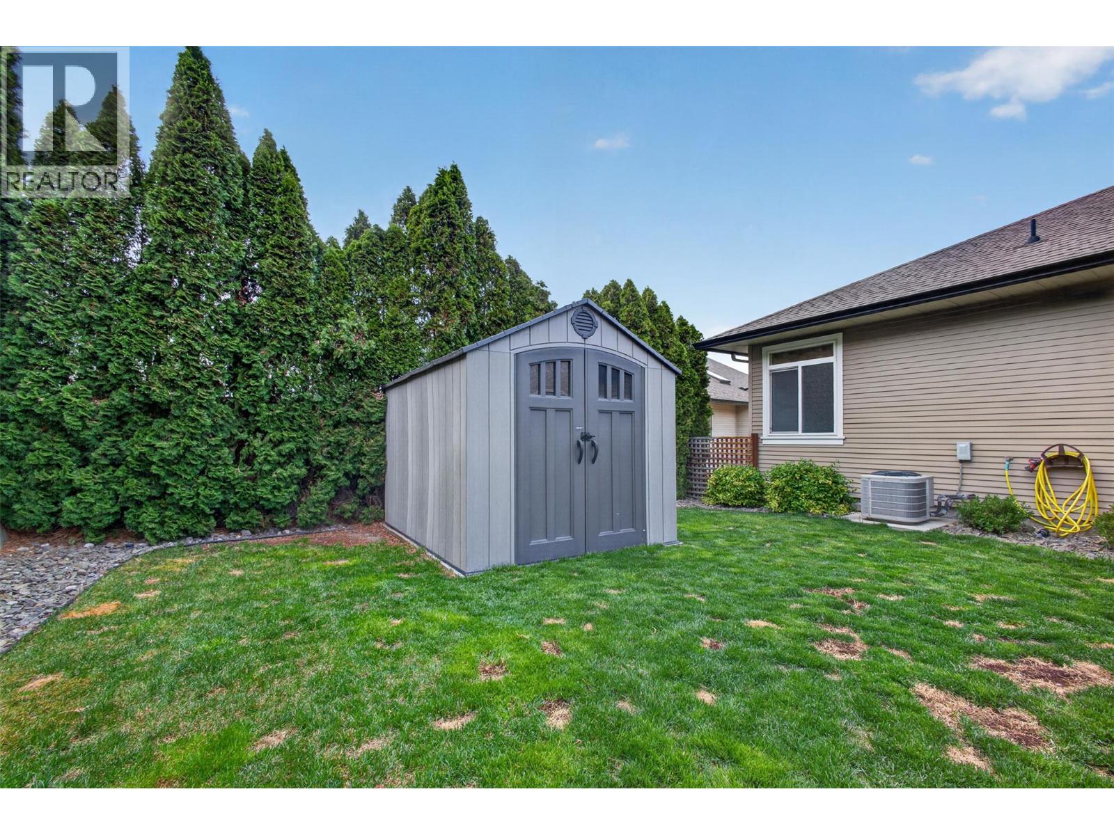  539 South Crest Drive, Kelowna