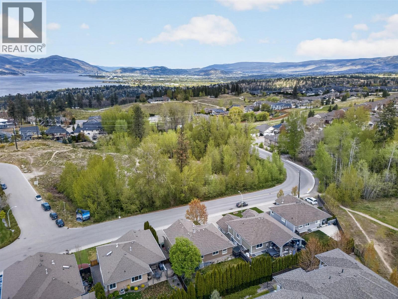  539 South Crest Drive, Kelowna